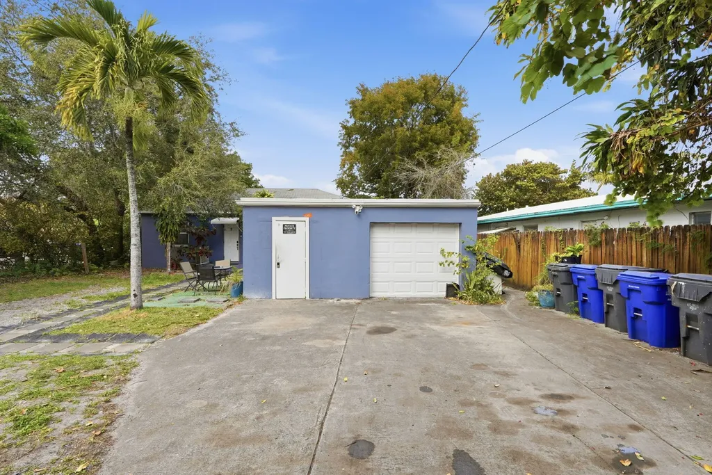 1914 Sheridan Street Hollywood FL 33020