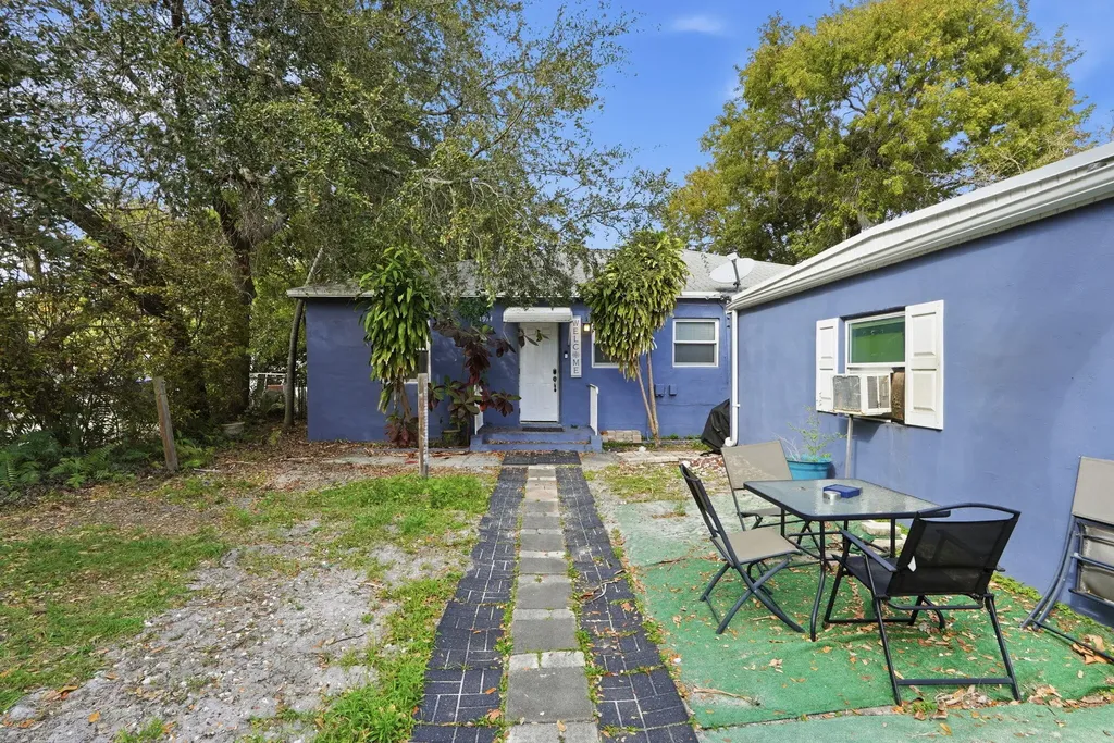 1914 Sheridan Street Hollywood FL 33020