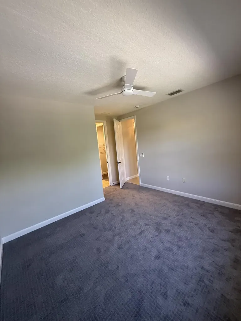 233 Evergrene Parkway Palm Beach Gardens FL 33410