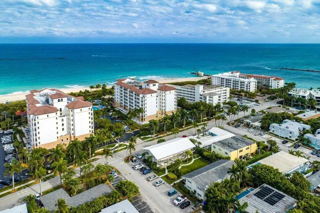 100 Bravado Lane Palm Beach Shores FL 33404