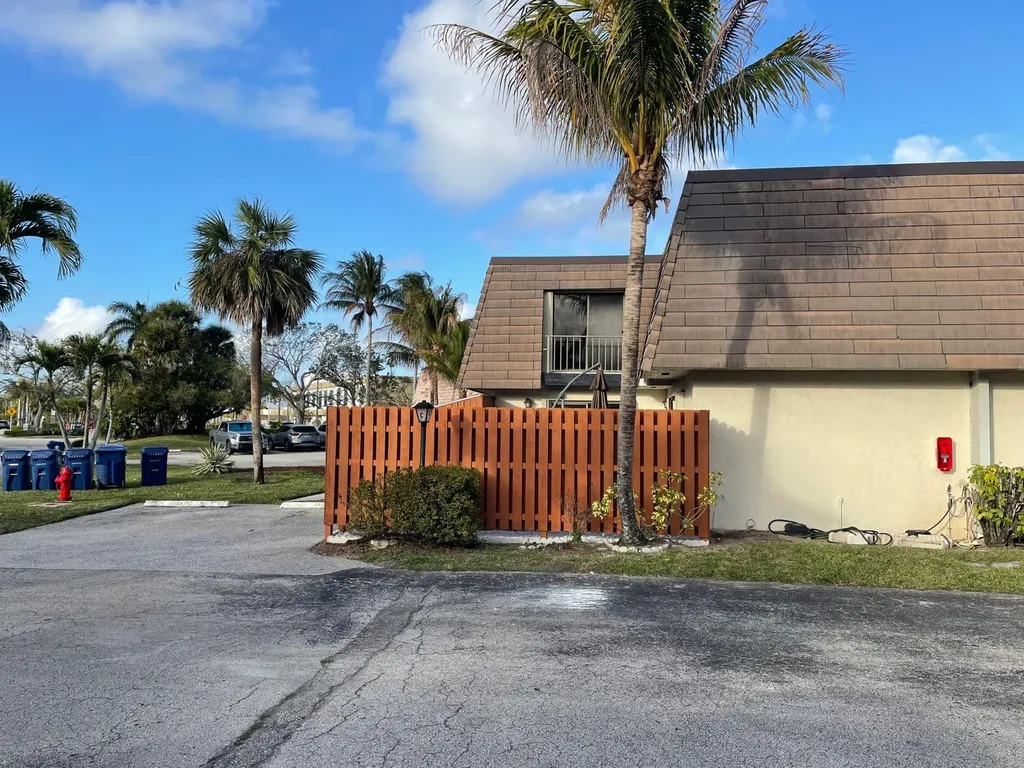 326 Jupiter Lakes Boulevard Jupiter FL 33458