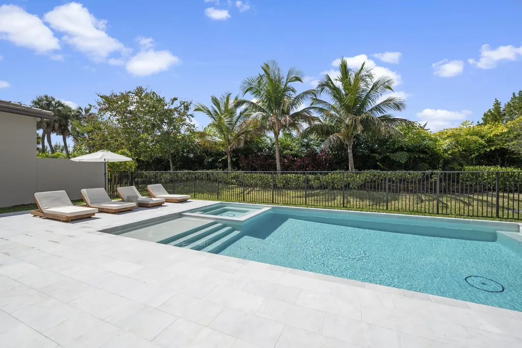 20135 Casa De Campo Lane Boca Raton FL 33434