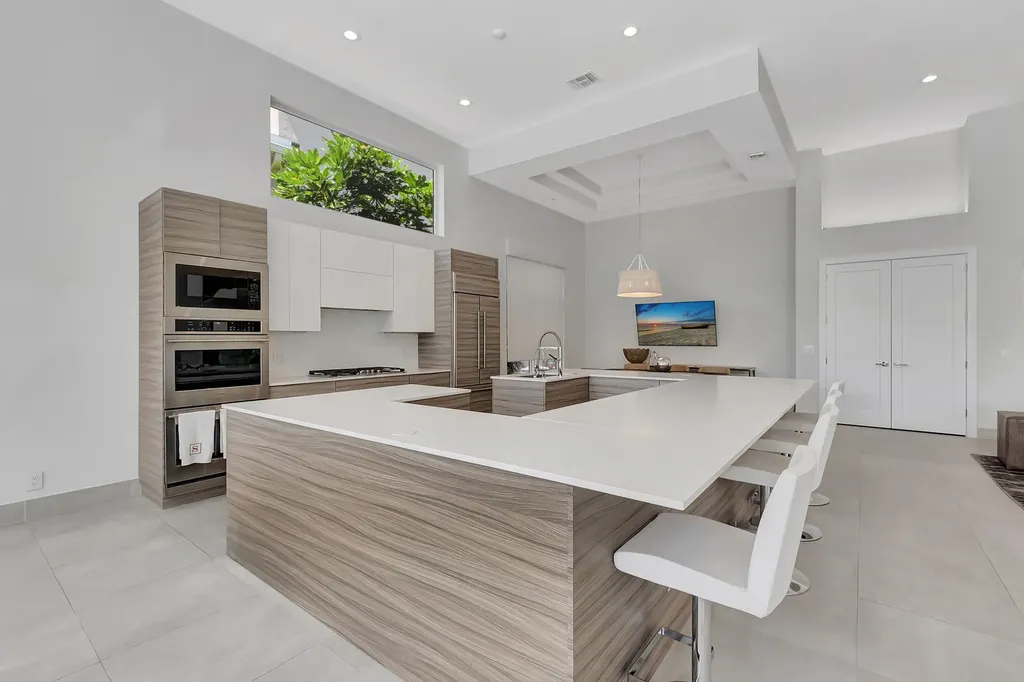 4114 NW Briarcliff Circle Boca Raton FL 33496