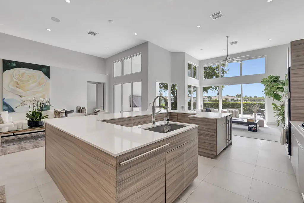 4114 NW Briarcliff Circle Boca Raton FL 33496