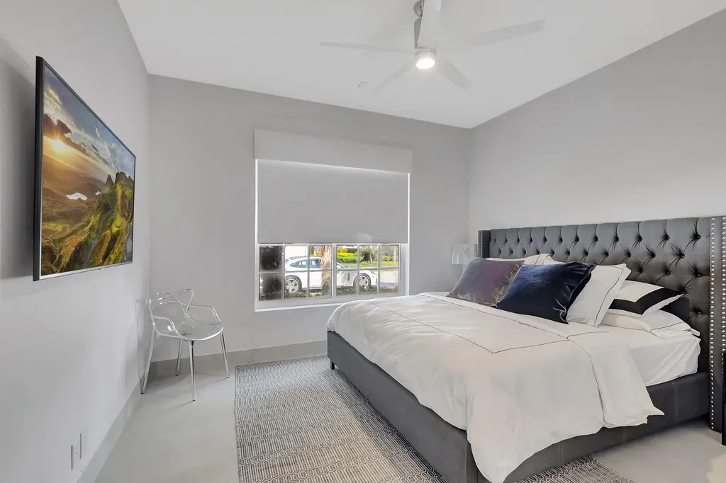 4114 NW Briarcliff Circle Boca Raton FL 33496