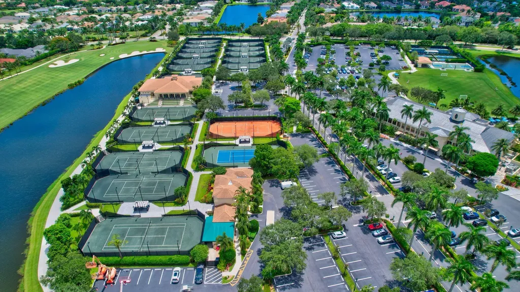 4114 NW Briarcliff Circle Boca Raton FL 33496