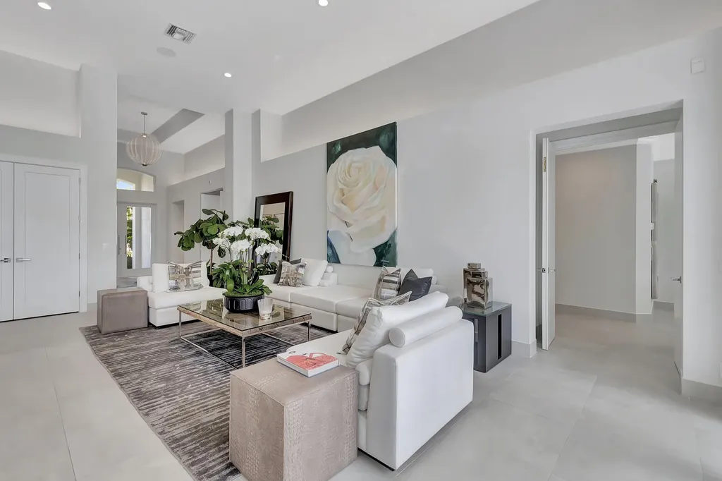 4114 NW Briarcliff Circle Boca Raton FL 33496