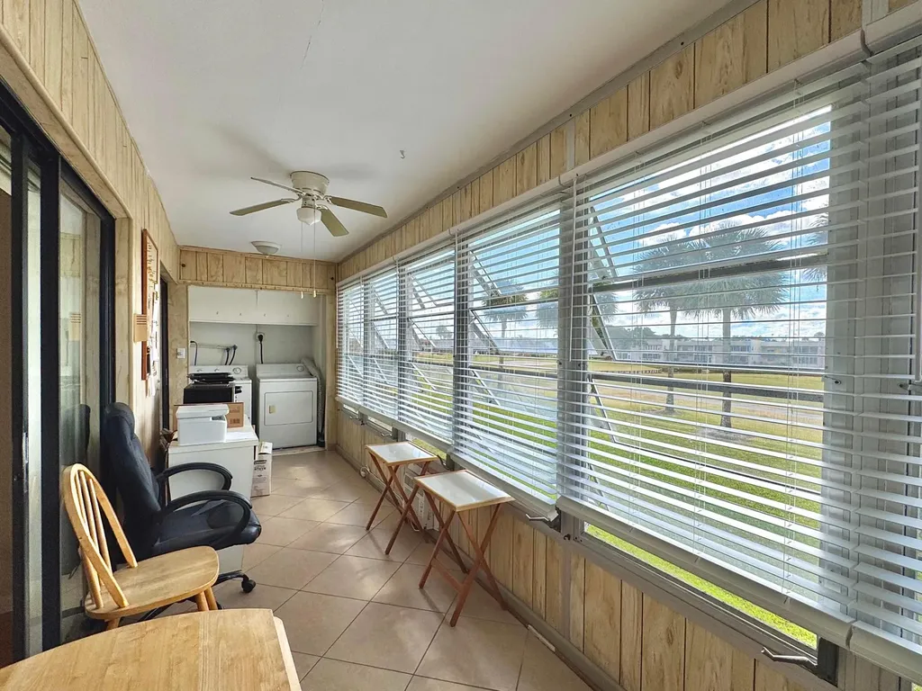 565 Piedmont L Delray Beach FL 33484