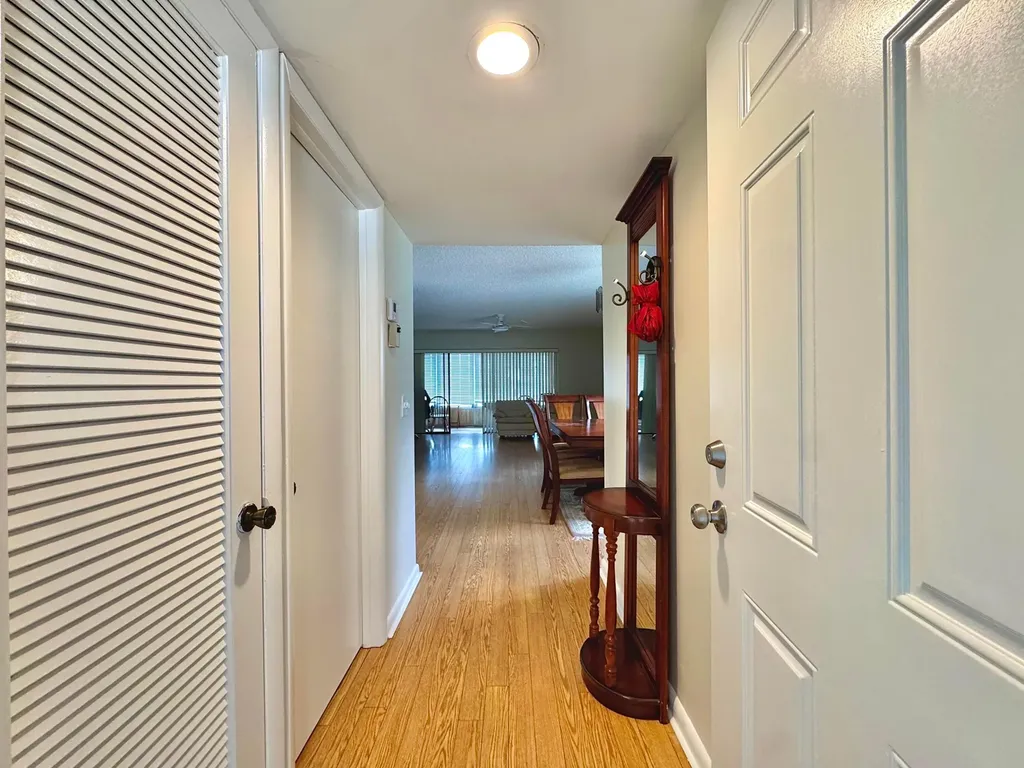 565 Piedmont L Delray Beach FL 33484