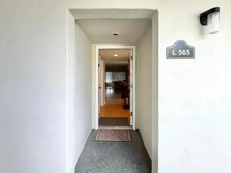 565 Piedmont L Delray Beach FL 33484