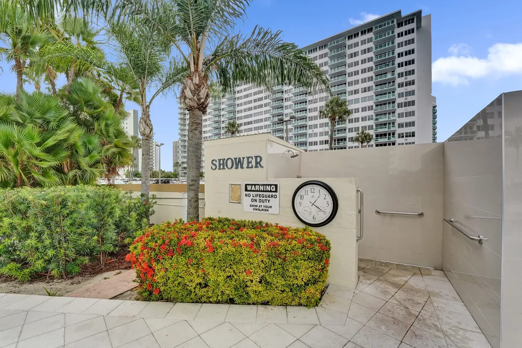 3200 NE 36th Street Fort Lauderdale FL 33308