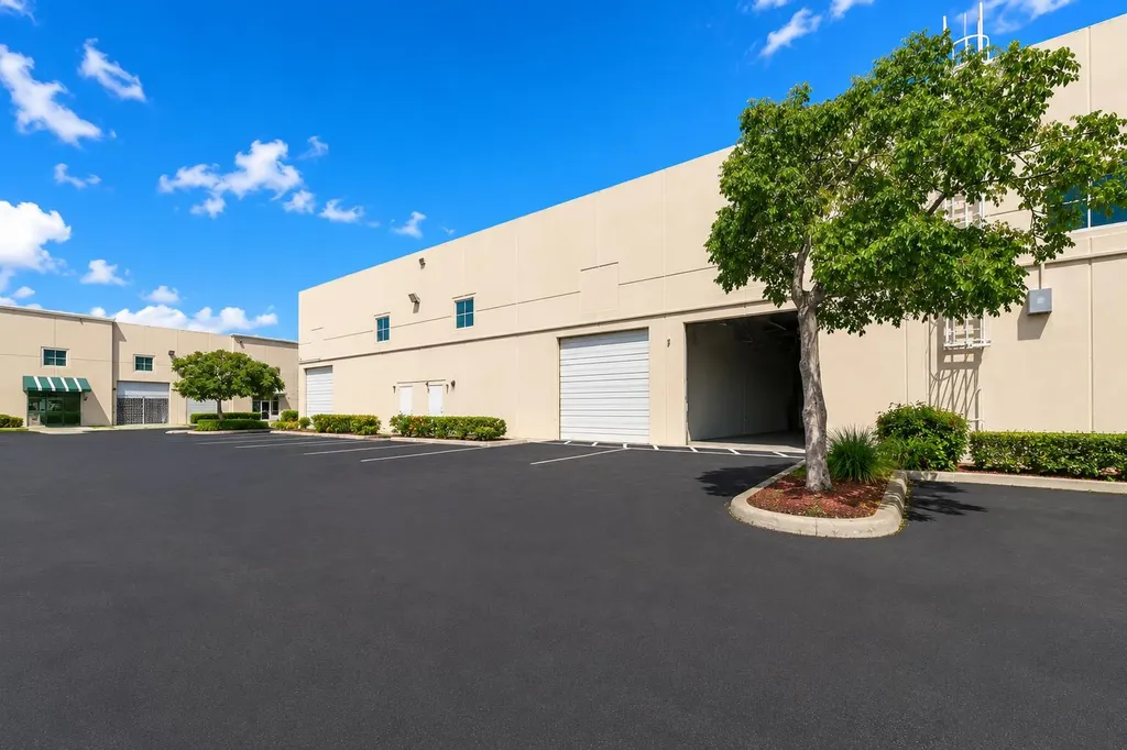 1071 NW 31st Avenue Pompano Beach FL 33069
