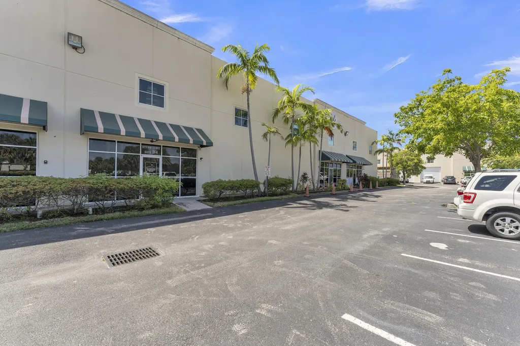 1071 NW 31st Avenue Pompano Beach FL 33069