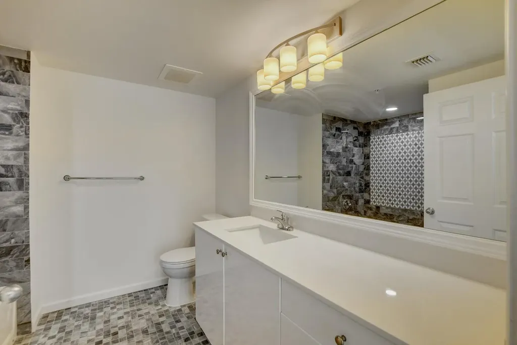 700 E Boynton Beach Boulevard Boynton Beach FL 33435