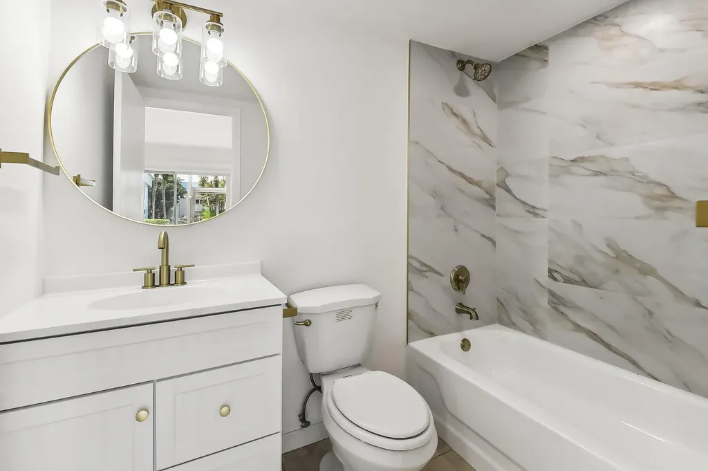 447 Saxony J Way Delray Beach FL 33446