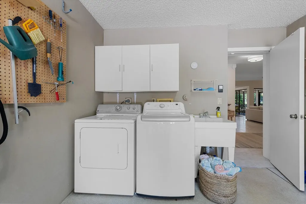 17166 Waterbend Drive Jupiter FL 33477