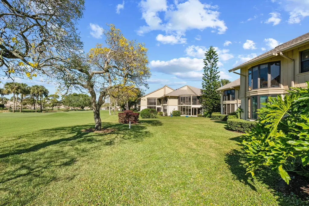 17166 Waterbend Drive Jupiter FL 33477