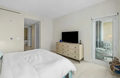 200 SE Mizner Boulevard Boca Raton FL 33432