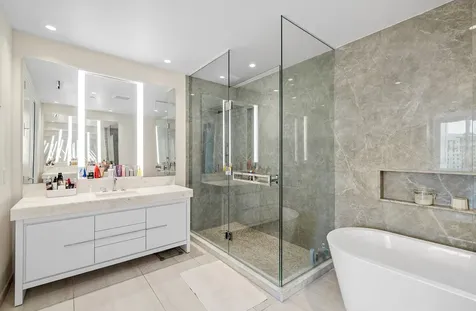 200 SE Mizner Boulevard Boca Raton FL 33432