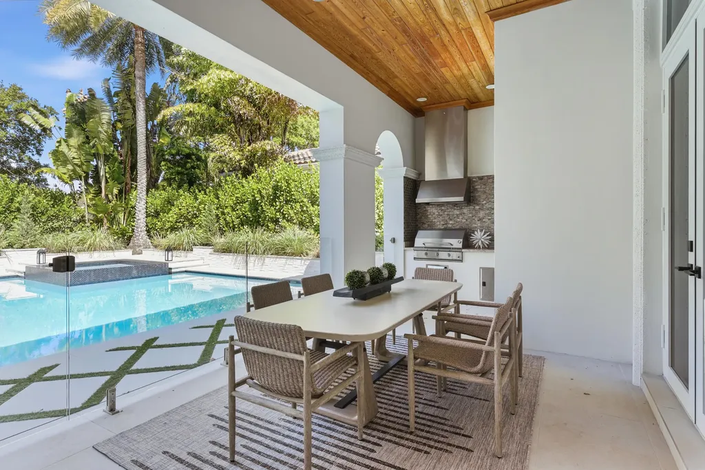 11513 Green Bayberry Drive Palm Beach Gardens FL 33418