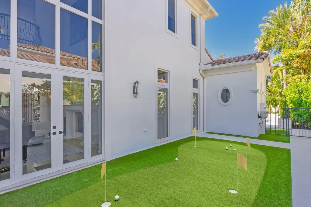 11513 Green Bayberry Drive Palm Beach Gardens FL 33418