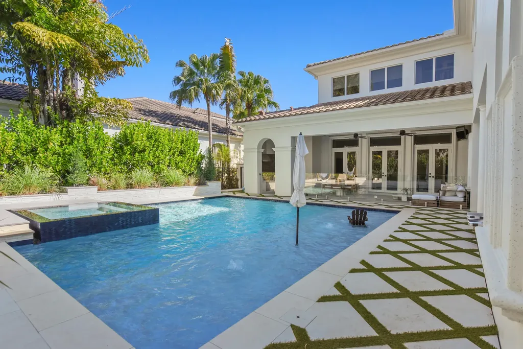 11513 Green Bayberry Drive Palm Beach Gardens FL 33418