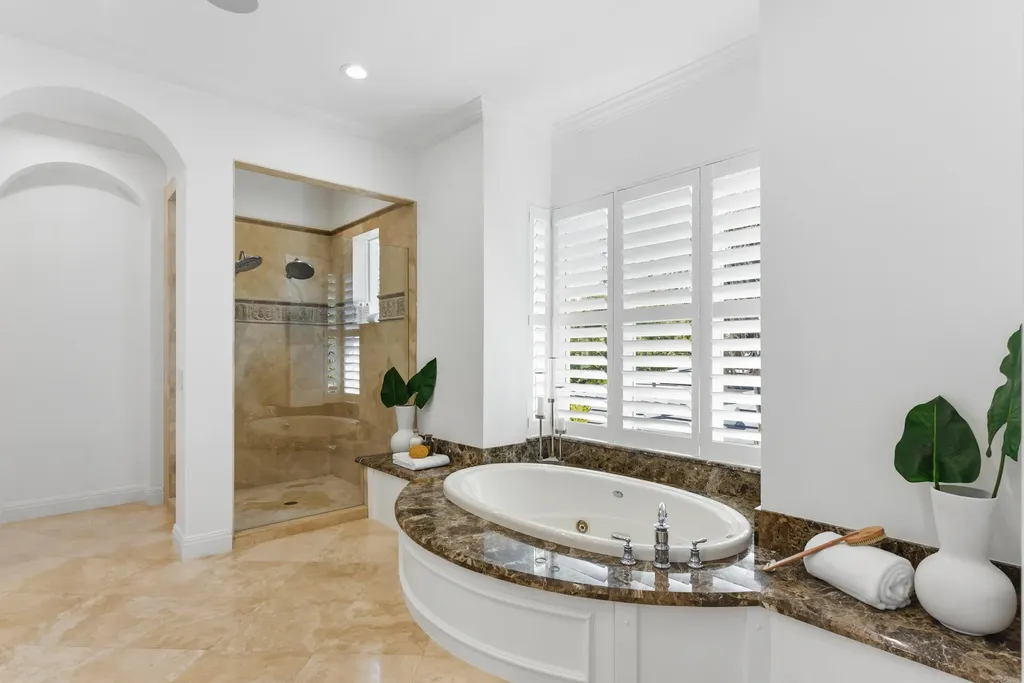 11513 Green Bayberry Drive Palm Beach Gardens FL 33418