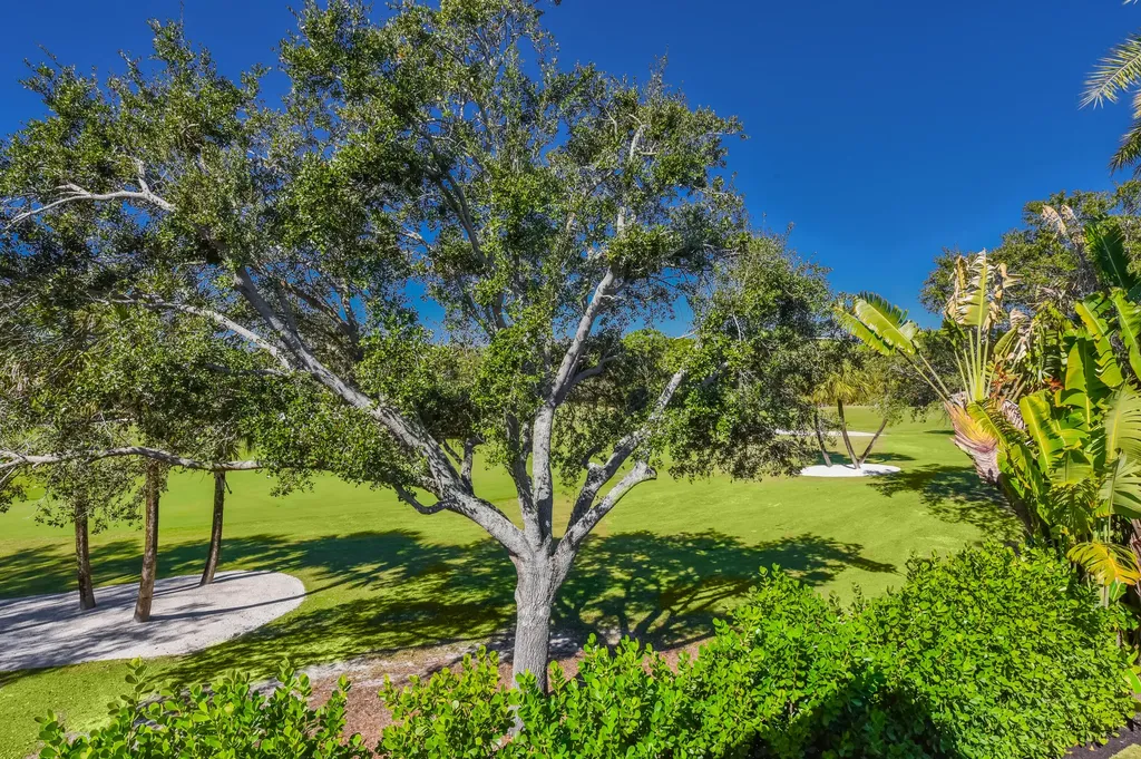 11513 Green Bayberry Drive Palm Beach Gardens FL 33418