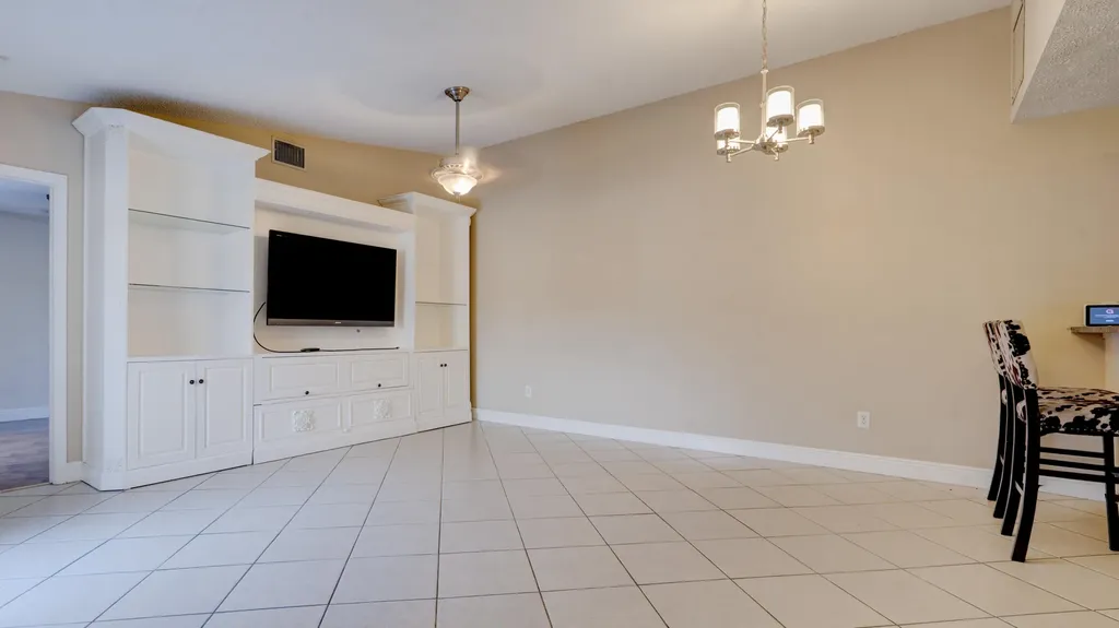 4782 Sunny Palm Circle West Palm Beach FL 33415