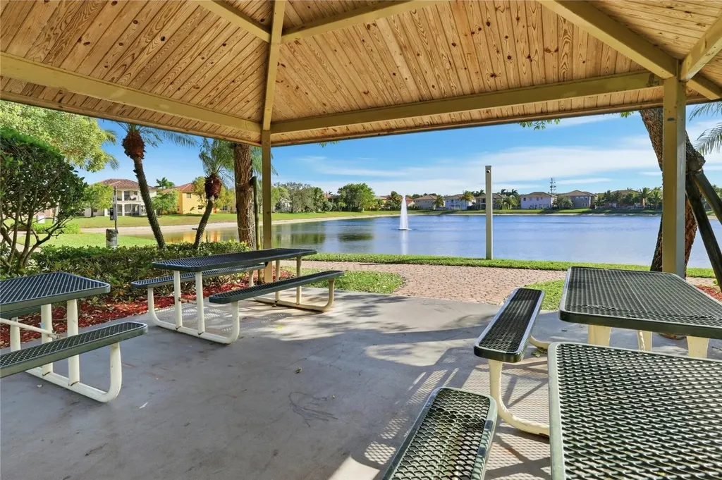 236 Gazetta Way West Palm Beach FL 33413
