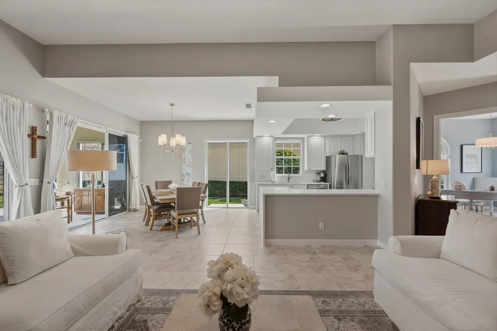 8049 Nevis Place Wellington FL 33414