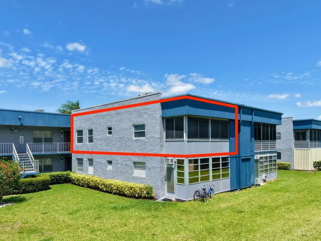 699 Flanders O Delray Beach FL 33484
