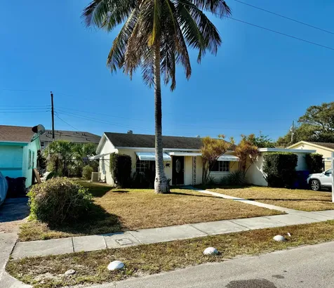 137 W 34th Street Riviera Beach FL 33404