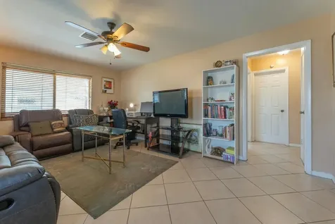 137 W 34th Street Riviera Beach FL 33404