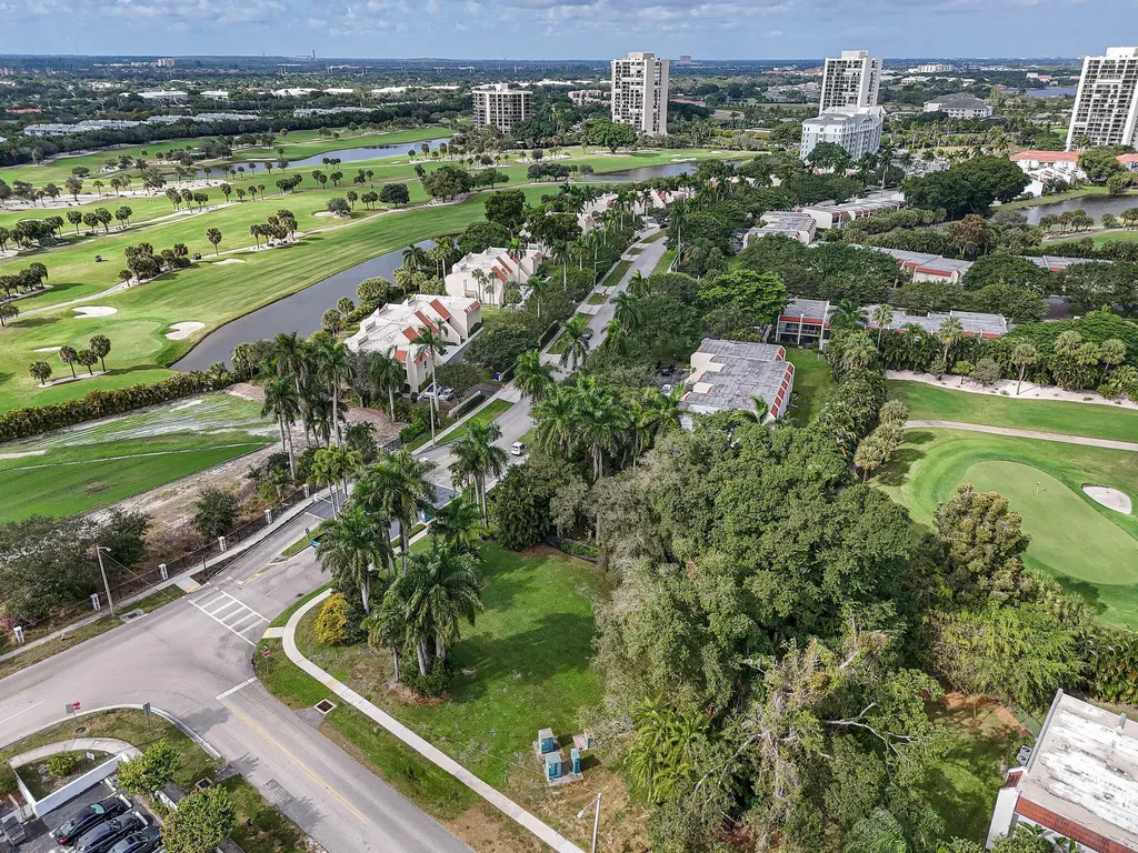 1617 Embassy Drive West Palm Beach FL 33401