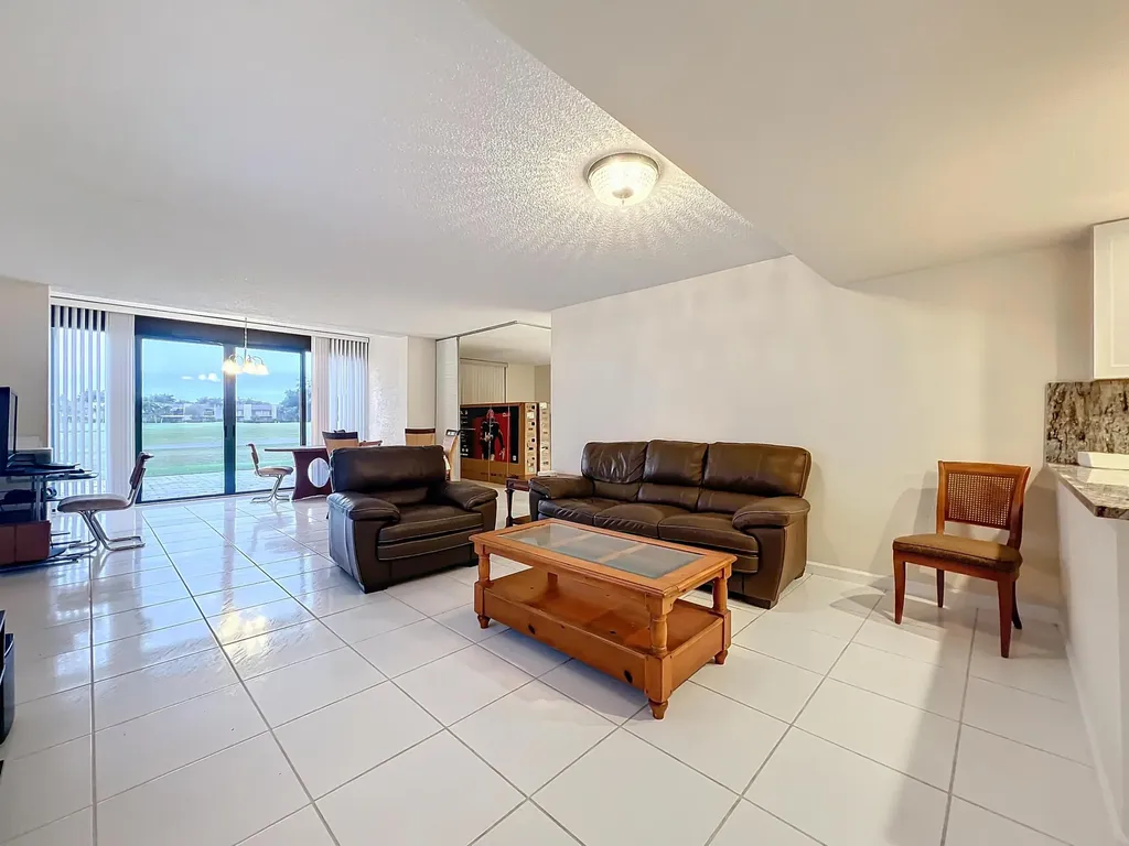4545 Luxemburg Court Lake Worth FL 33467