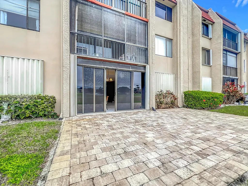 4545 Luxemburg Court Lake Worth FL 33467