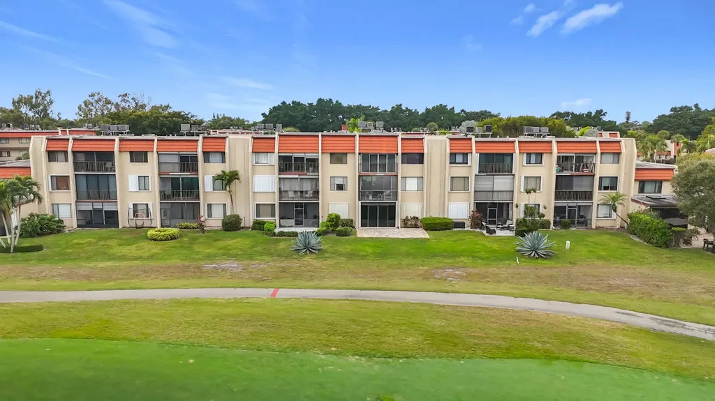 4545 Luxemburg Court Lake Worth FL 33467