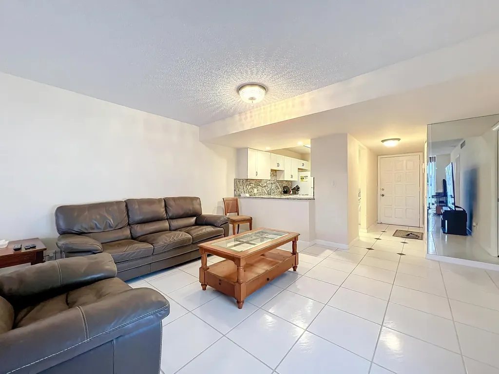 4545 Luxemburg Court Lake Worth FL 33467