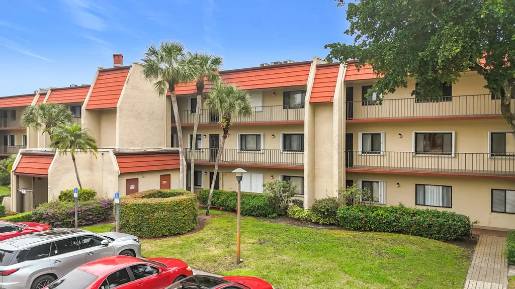 4545 Luxemburg Court Lake Worth FL 33467