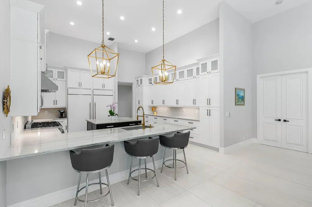 17607 Bocaire Place Boca Raton FL 33487