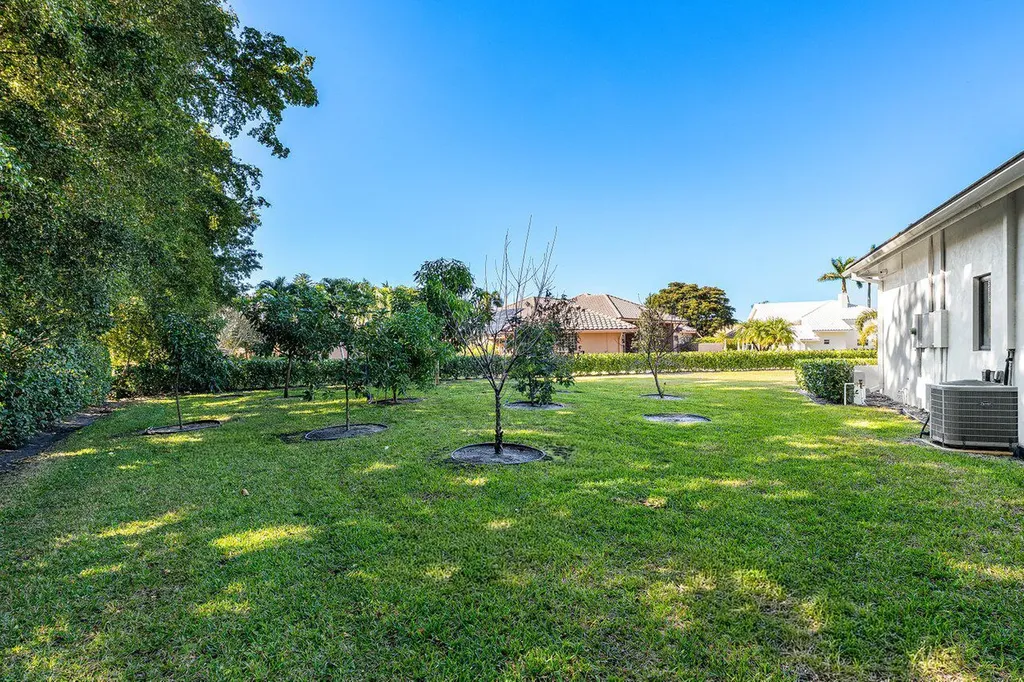 17607 Bocaire Place Boca Raton FL 33487