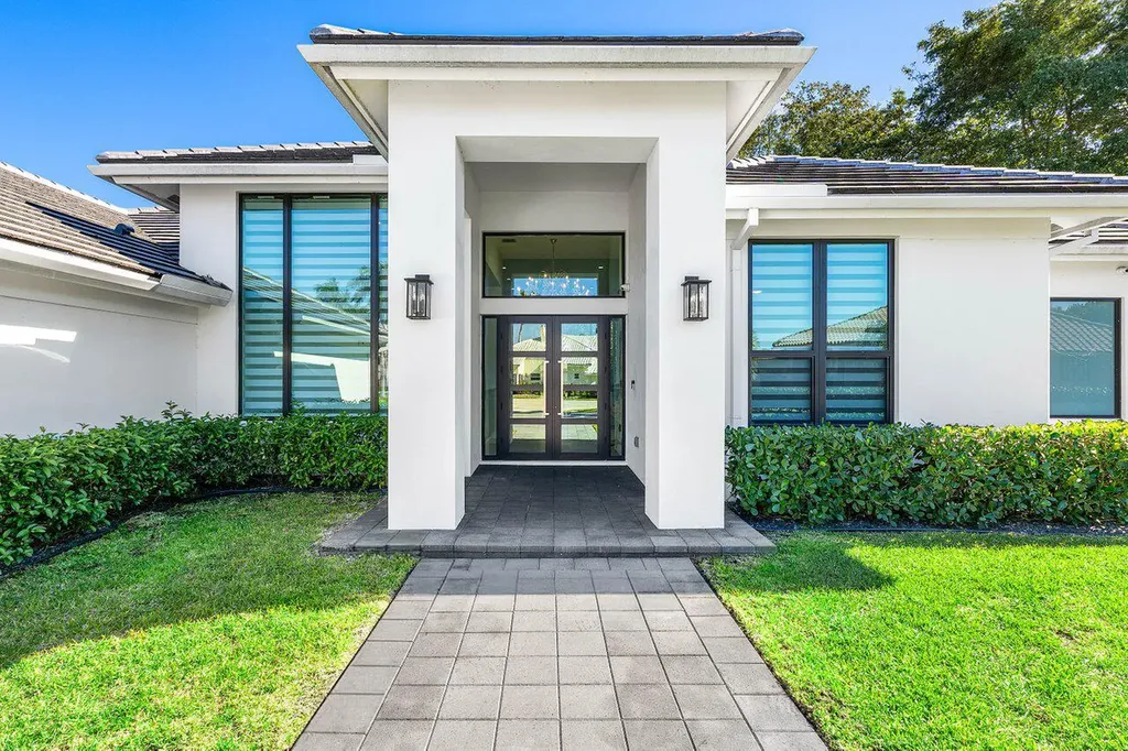 17607 Bocaire Place Boca Raton FL 33487