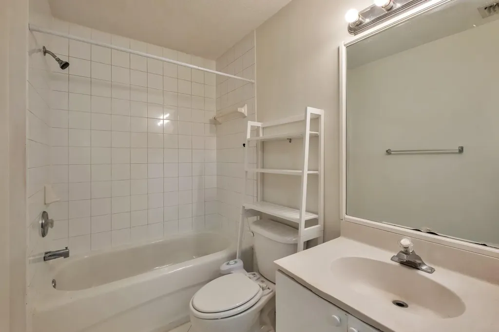 3504 Briar Bay Boulevard West Palm Beach FL 33411
