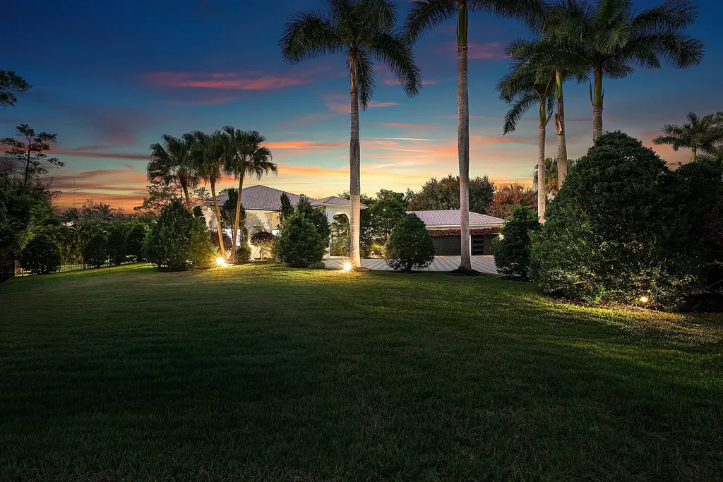 6715 E Calumet Circle Lake Worth FL 33467