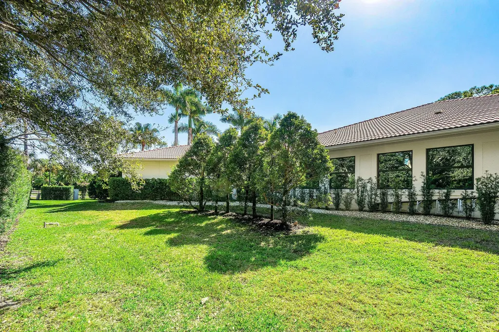 6715 E Calumet Circle Lake Worth FL 33467