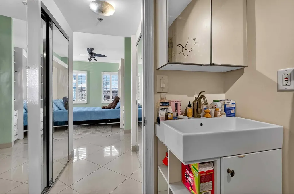 802 Euclid Avenue Miami Beach FL 33139