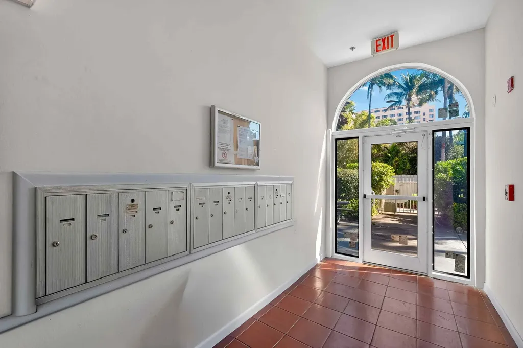 802 Euclid Avenue Miami Beach FL 33139