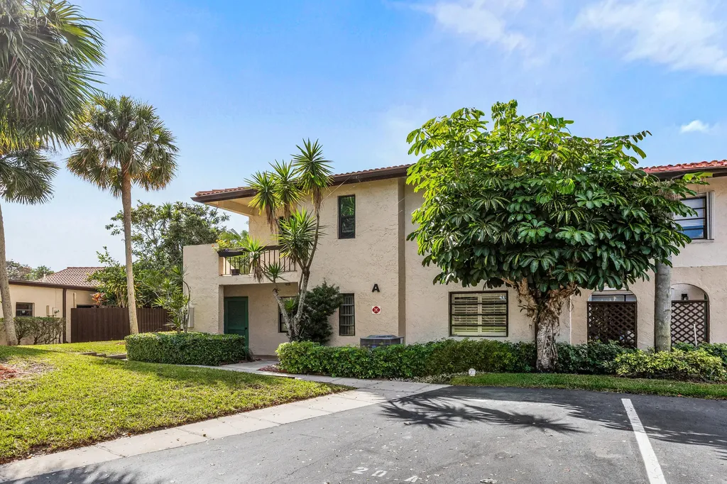 21766 Cypress Drive Boca Raton FL 33433