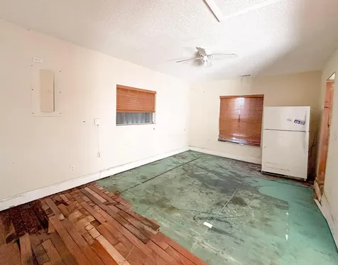 1355 23rd Place SW Vero Beach FL 32962
